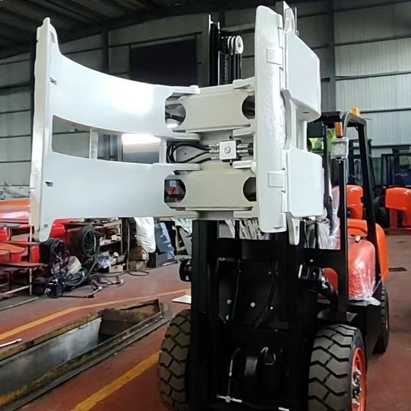 Abraçadeira de rolo de papel