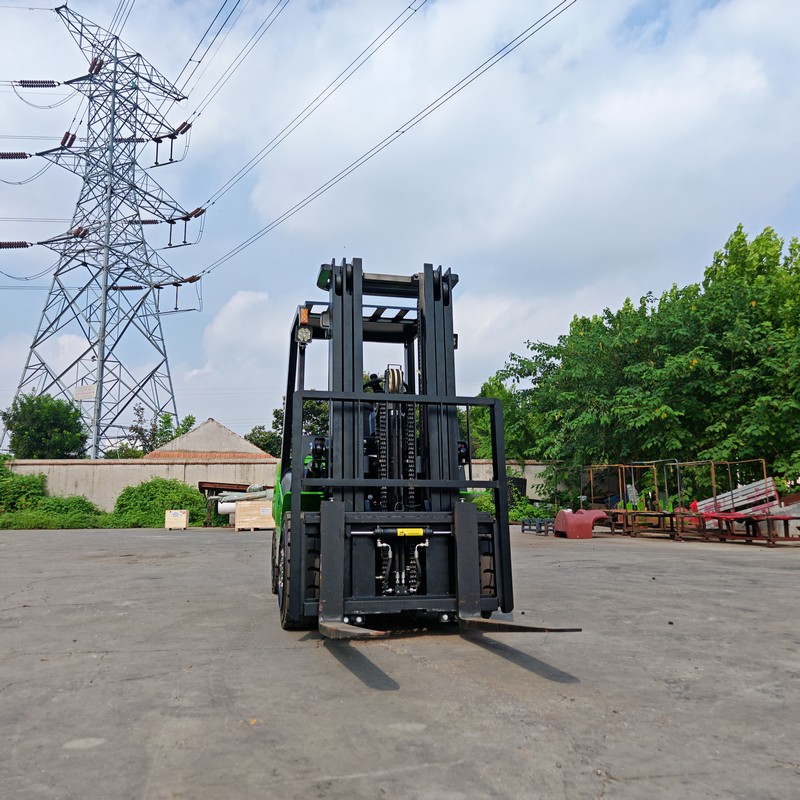 Empilhador elétrico