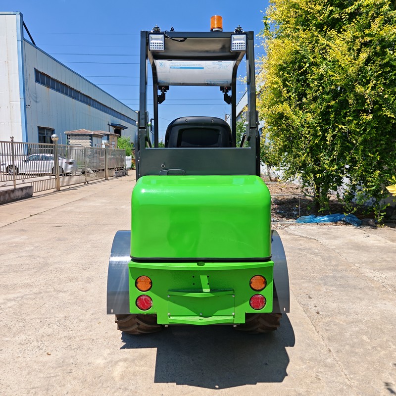 Carregadora Compacta Elétrica