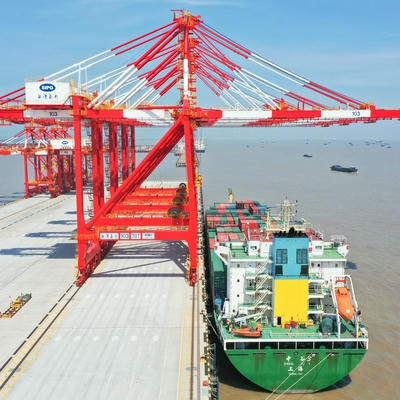 Empilhador em Portos e Docas