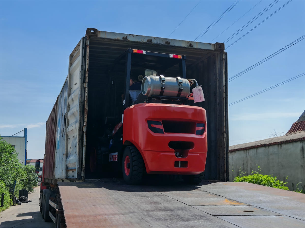 Foto de remessa de empilhador de GPL